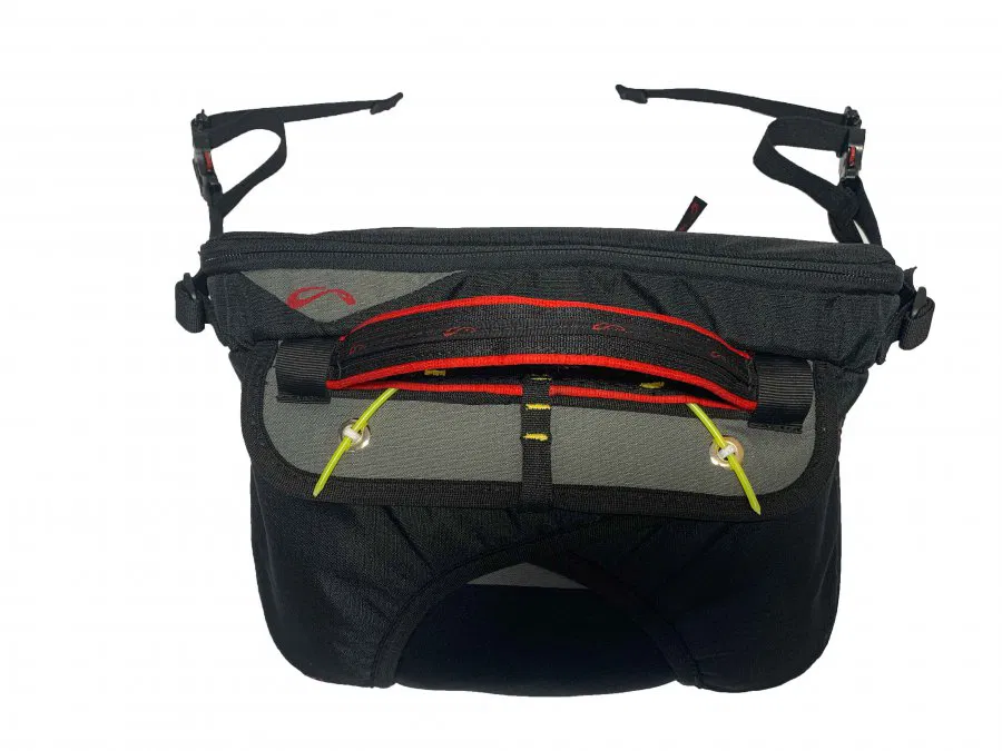 Container frontal porte instruments avec poche secours